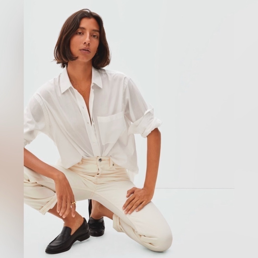 EVERLANE The Rigid Slouch Jean in Ecru